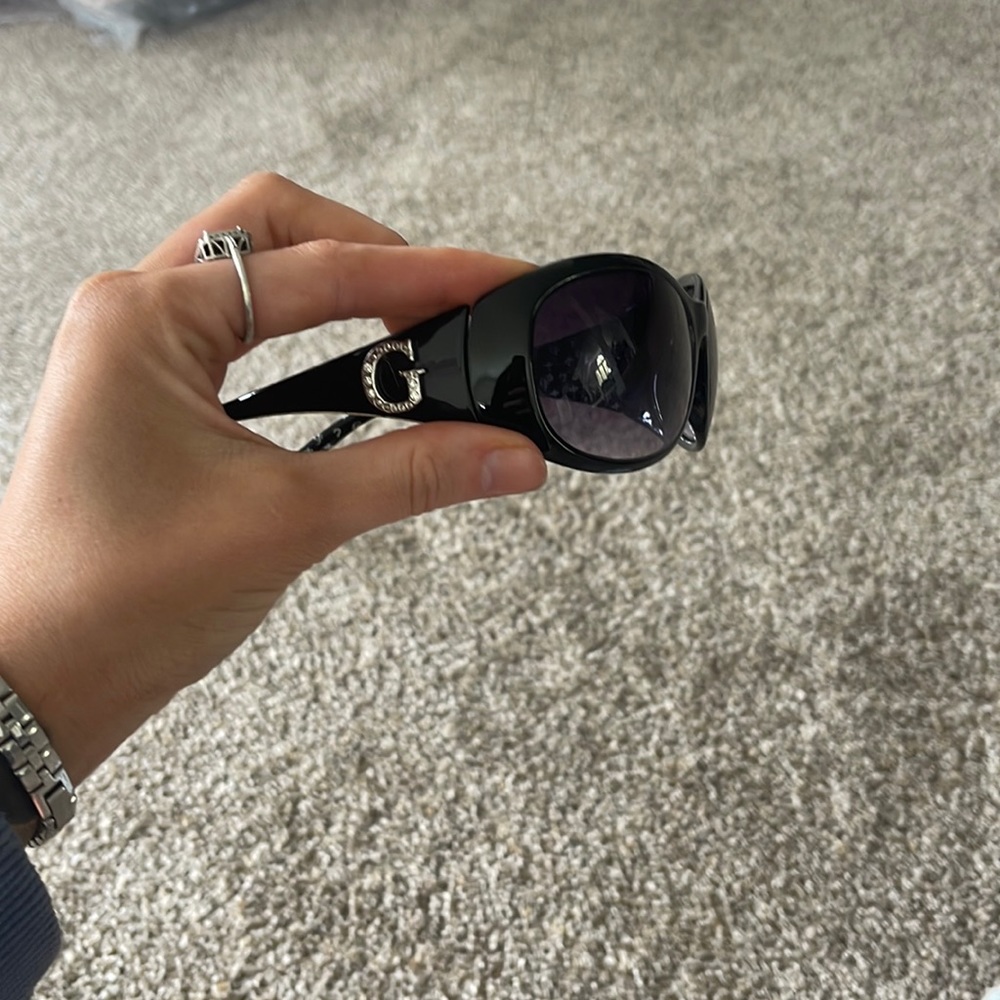 y2k guess sunglasses